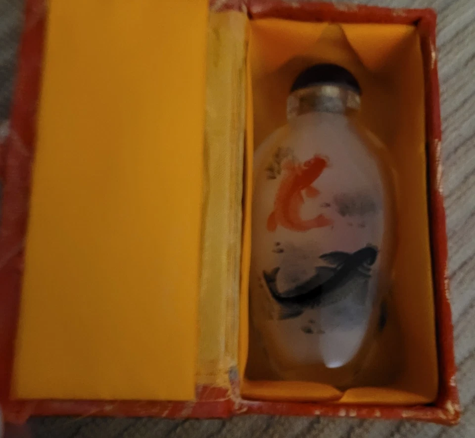 china Glass Inside painting Feng Shui animal fish snuff bottle statue with box - Image 2 of 4