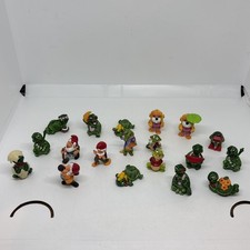 Vintage 90’s Ferrero Kinder Surprise Toys Turtles/gators/dwarves X19