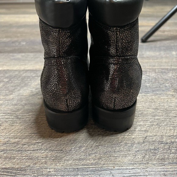 Jack Rogers Lace Up Pearl Detail Peyton Boots in Gunmetal Crackled Size 9 New Jack Rogers Peyton Pearl Lace up Bootie Gunmetal 6 | eBay main image 4