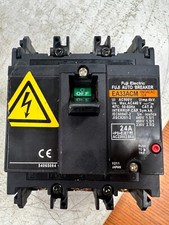   FUJI ELECTRIC 24 AMP AUTO CIRCUIT BREAKER 3 POLE EA33ACM
