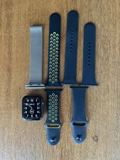 Apple Watch Series 6 44mm Space Grey Aluminum Case with Apple milanese loop ...