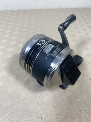 Zebco 33 Spincast Reel Size 33 Vintage Silver/Black