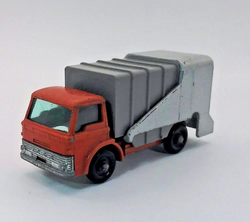 Vintage Lesney Matchbox Series No7 Refuse Truck, VGC