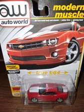 Auto World AW Modern Muscle 2010 Chevy Camaro RS/SS Victory Red R7 VB SHIPS FAST