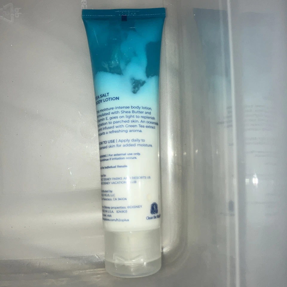 Loción corporal de sal marina H2O Beauty Disney Resorts - tamaño de viaje Foto 2 de 2