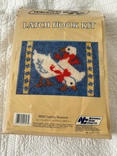 National Yarn Crafts Vintage Latch Hook Kit R856 Country Twosome Damaged Box