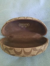 COACH SIGNATURE HARD EYE/SUNGLASSES CASE Clamshell Canvas C Print Carriage Logo