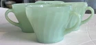 Vintage Jadeite-Style Milk Glass coffee Mugs Set Of 4, Good Condition
