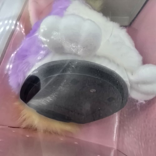 VTG 1998 Furby Limted Edition 70-884 Purple White Belly Spring NwT Doesn't Work - Picture 3 of 11