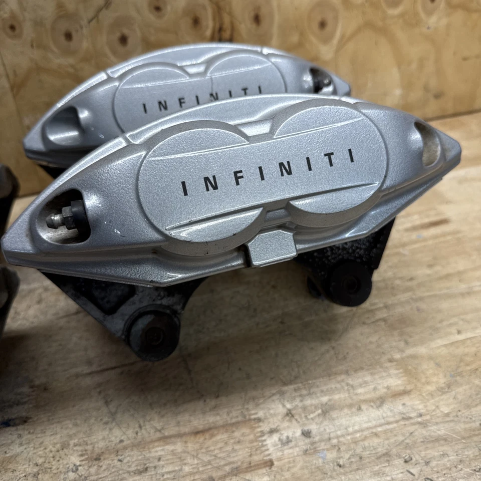 🛑 2008-2020 Infiniti Nissan Akebono SET Sport Brake Calipers OEM Silver - Image 4 of 4