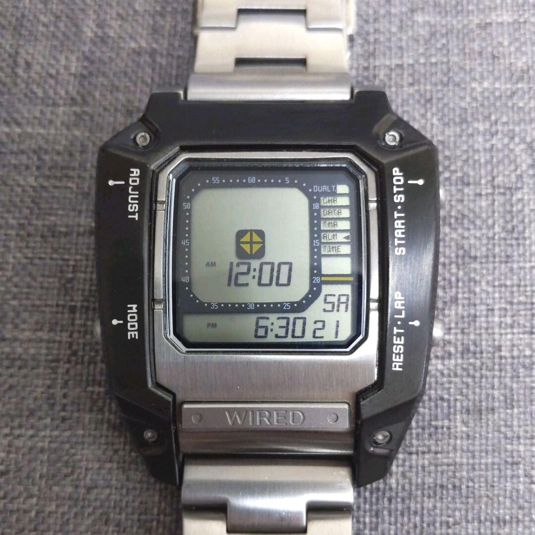 鍵盤楽器 SEIKO EPM5000 EPAD5000 セイコーのモーター式振り子メトロノームEPM5000学校セットを