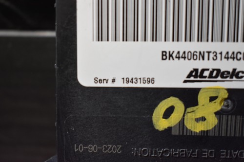 2009-2015 Silverado 2500HD Trans Control Module 6.6L TD 6 Speed AT 4x4 19431596 - Picture 2 of 3