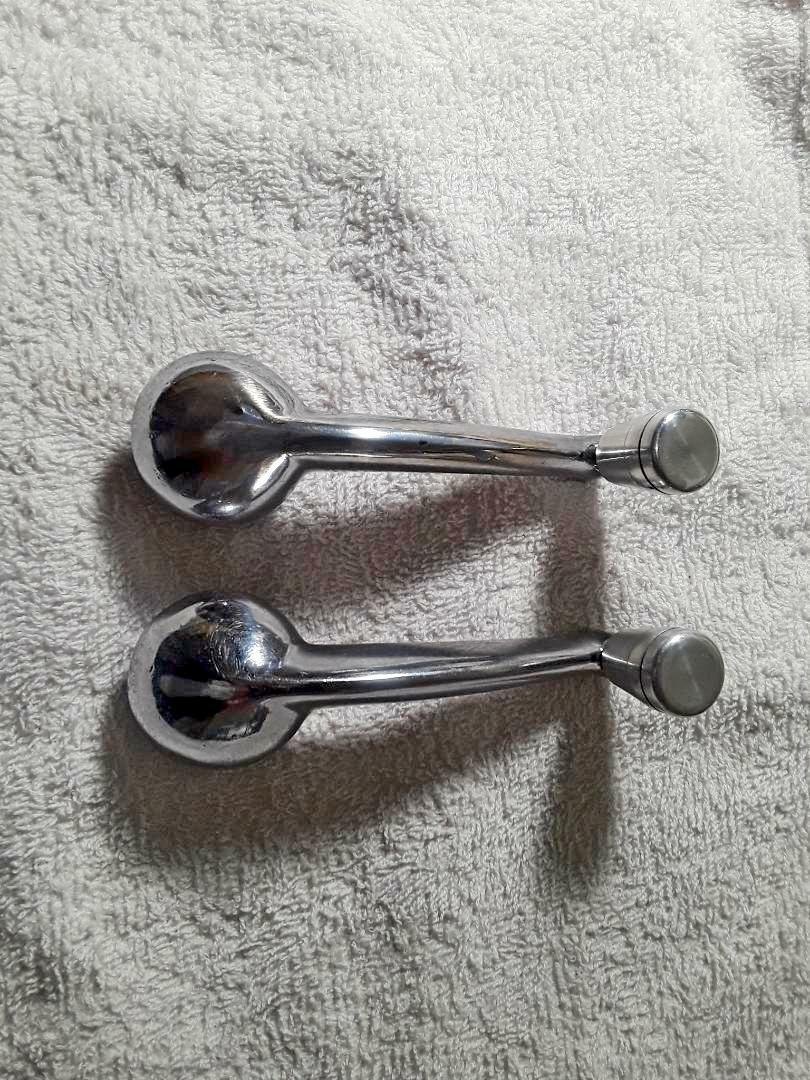 Maserati 3500GT manual window handles