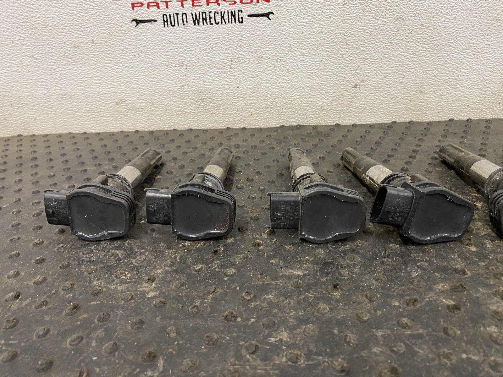 2011 MASERATI GRANTURISMO SET OF 8 COIL OVER PLUGS