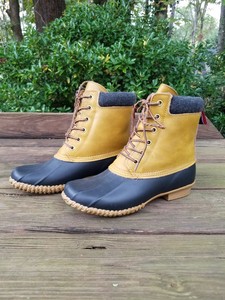 lululemon running sneakers