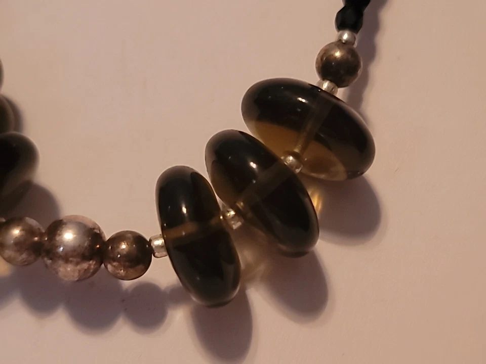 Collar de cuentas artesanales de plata de ley 925 con cierre de murano de vidrio verde negro Foto 4 de 4