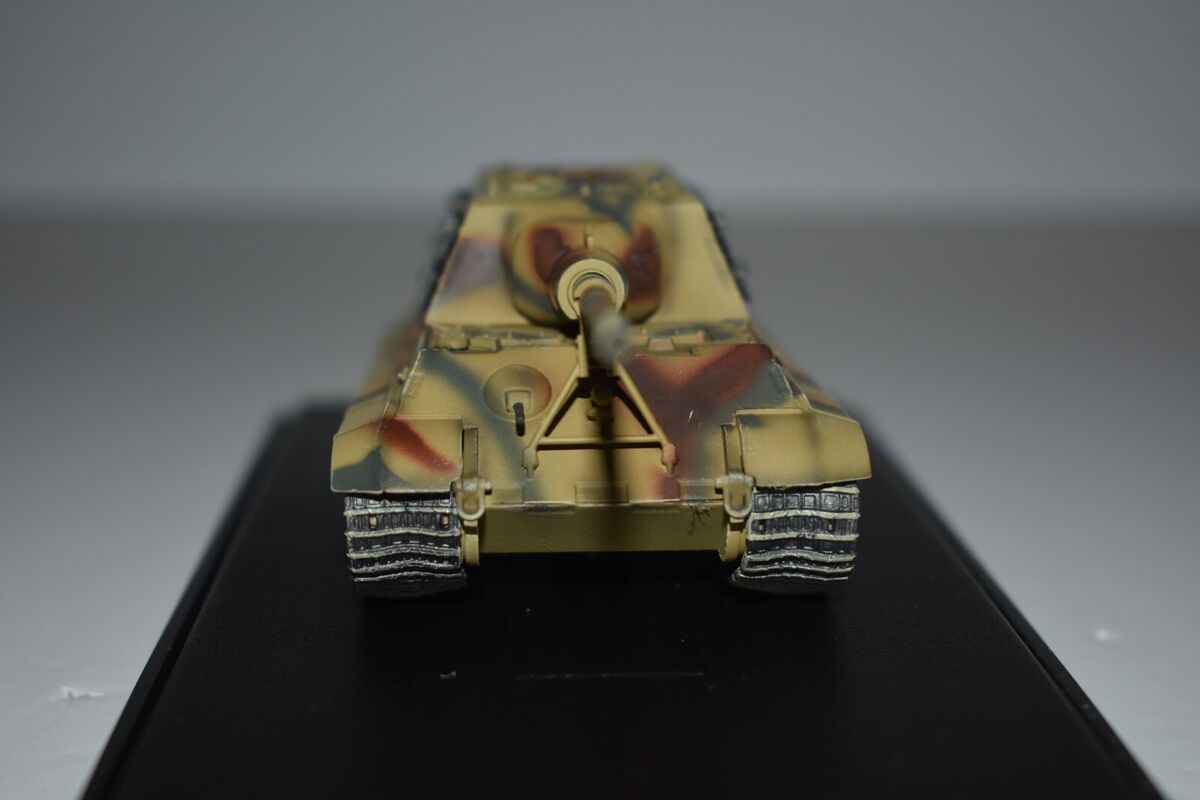 Dragon Armor 60014 Jagd-Tiger Henschel Version Sd.Kfz 186 Dragon Armor 60014 Jagd-Tiger Henschel Version Sd.Kfz 186