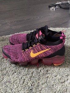 vapormax peach