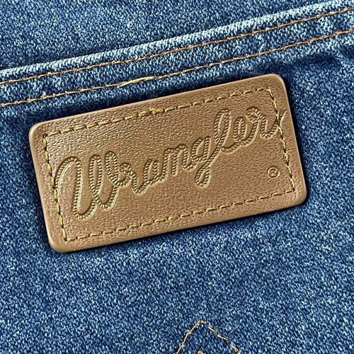 Vintage Wrangler Jeans Women 9x32 Cowboy Cut Blue 90s Western Farm Ranch Cowgirl - Picture 6 of 20
