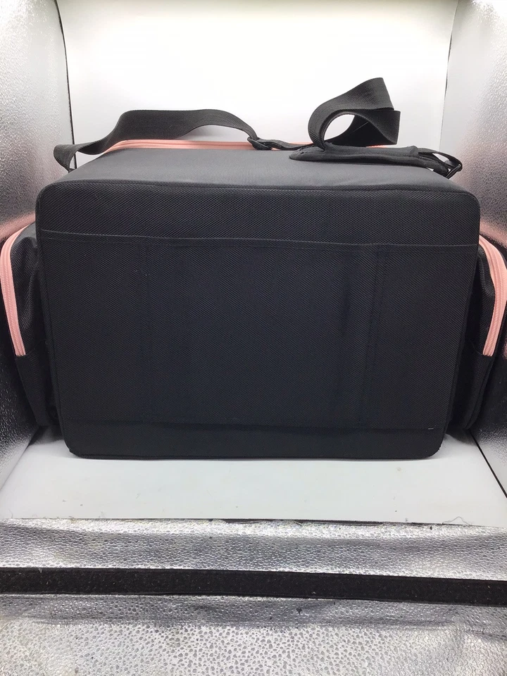 Bolsa de viaje Mary Kay XL tiene correa y 3 compartimentos de plástico (19X19X12) Foto 2 de 4