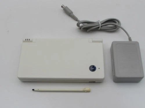 Nintendo DSi White Console JapaneseVersion Tested Working Initialized w/ Charger