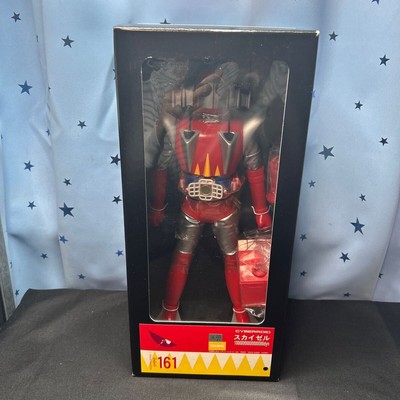 RAH 仮面ライダーV3 タイプ2004デラックスリアルアクションヒーローズ