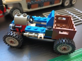 LEGO Adventurers (5975) T-Rex Transport Complete Set, No Box or Instructions