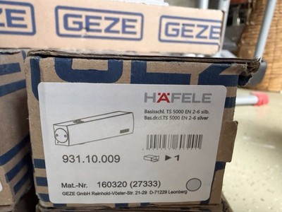 GEZE TS5000 Basisschließer obenliegender Gleitschienentürschließer Farbe Silber