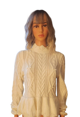 Alice blue women's crochet sweater size mediun