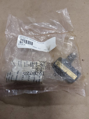 YAMATAKE HONEYWELL 9636P 5-125AMP 250VAC 1/10HP SL1-D