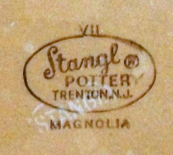 Stangl Magnolia Lot of Dinner Plate and Bread & Butter Plate Manufacturer 2nds - Picture 5 of 5