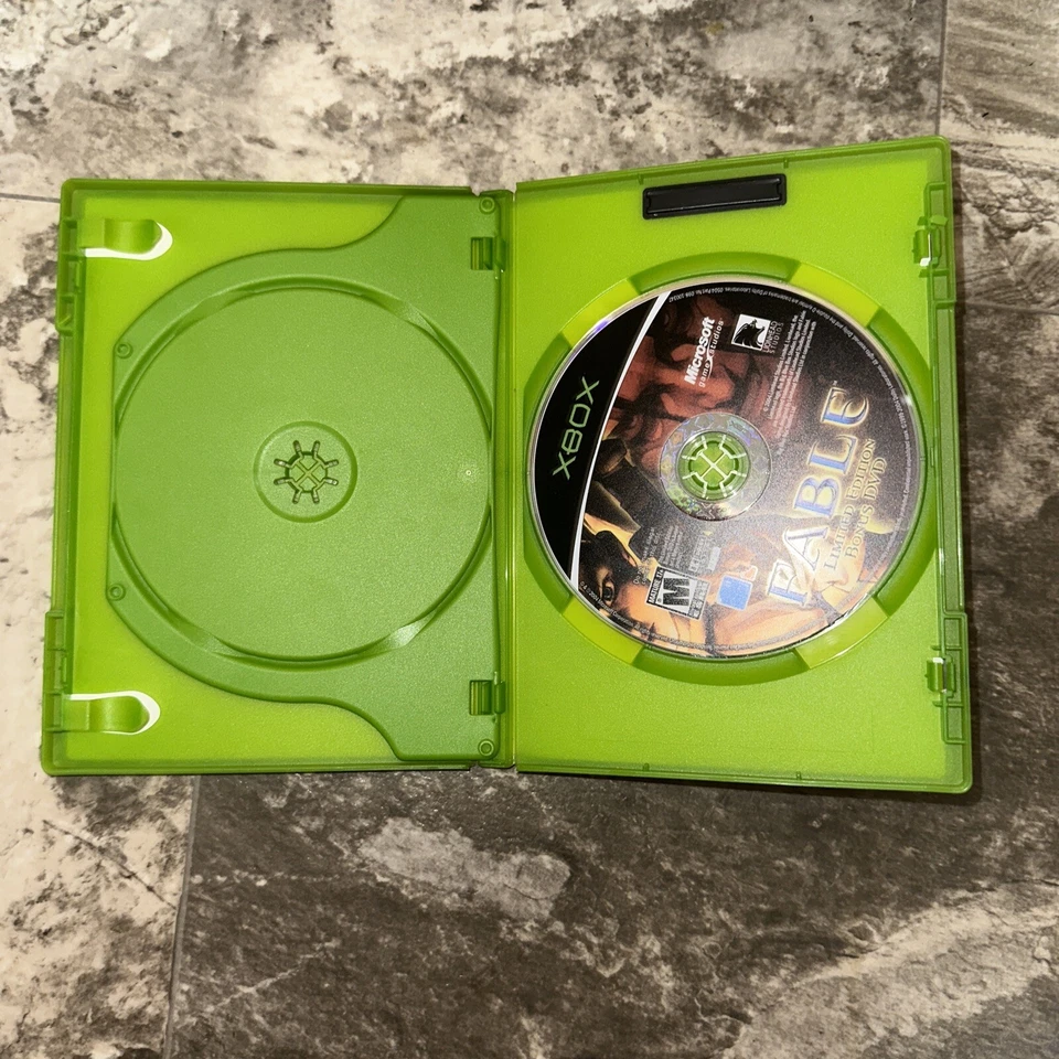 XBOX FABLE Limited Edition Original Game w/ Bonus DVD GREAT CONDITION Fable xbox - Image 4 of 4