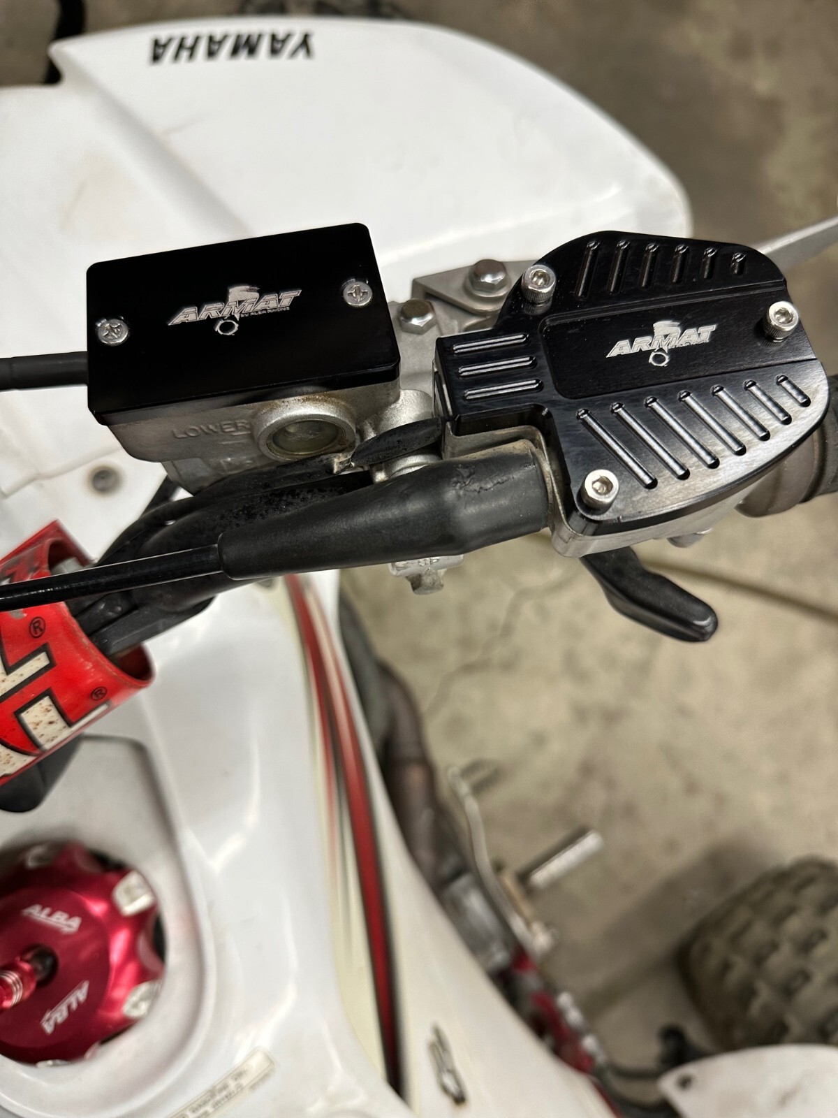 YFZ 450 Throttle Cover Master Cylinder Cover Billet Black Armat by Alba