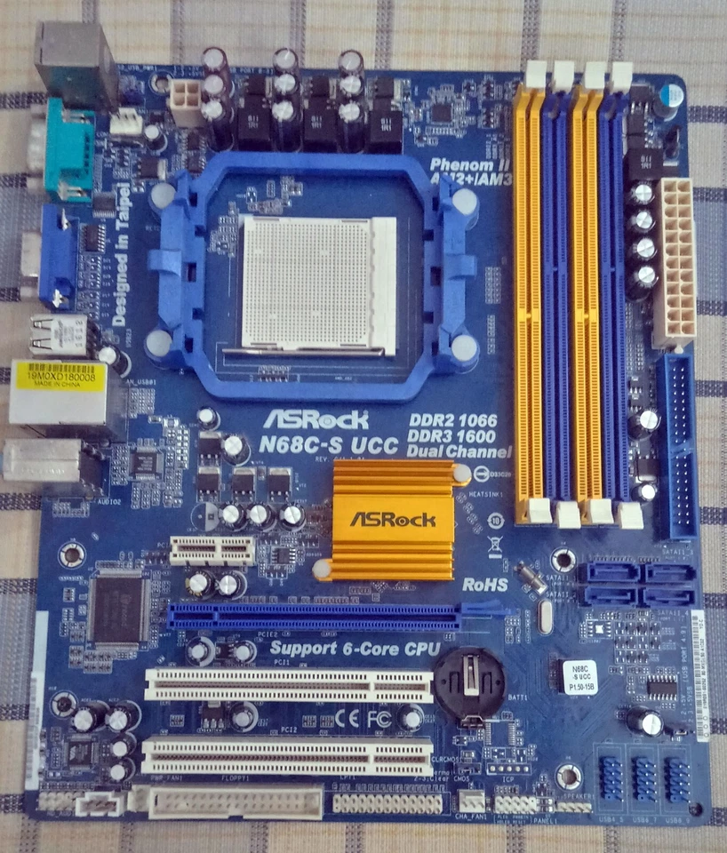Scheda madre ASROCK N68C-S UCC Socket AM3 - Immagine 2 di 4