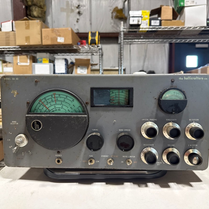 Vintage Hallicrafters Model SX-43 Amateur HAM AM/FM 6-Band Radio Receiver PARTS