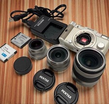 PENTAX Q Mirrorless Camera with 3 Lenses and Charger Excellent Condition