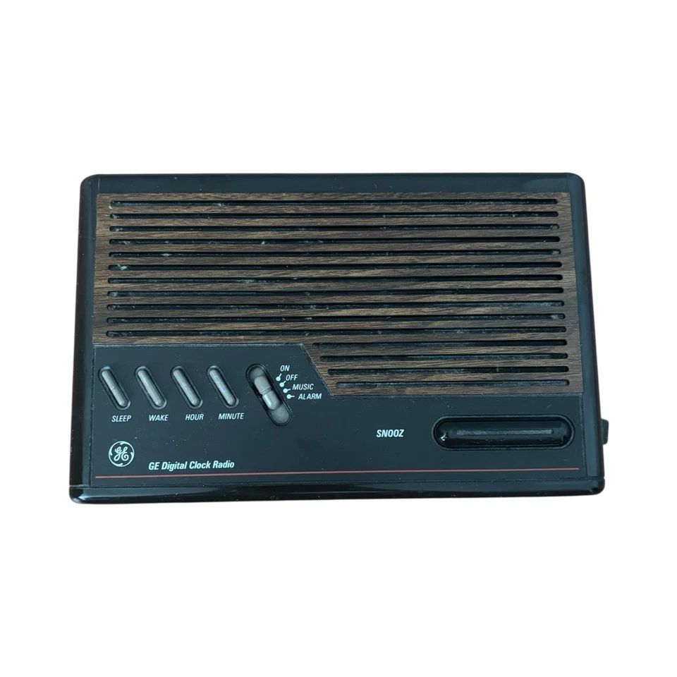 老式通用电气数字时钟收音机调幅/调频型号 7-4612B 木纹 - 已测试 — 第 2/4 张图片