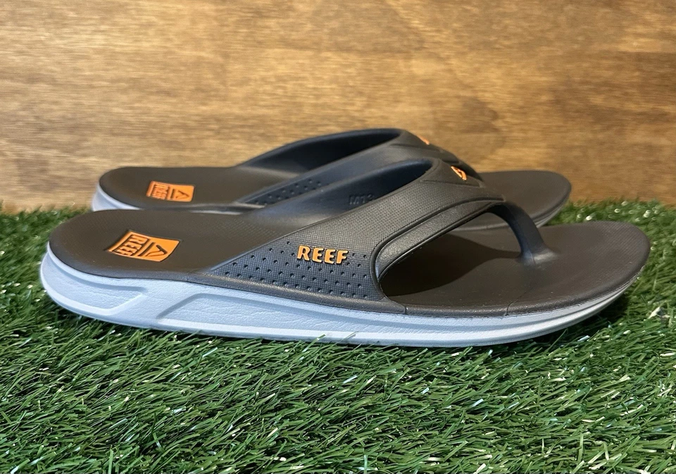 Ref Dark Gray Sandals Flip Flops W/ Orange Accents Mens 13 EUC - Image 4 of 4