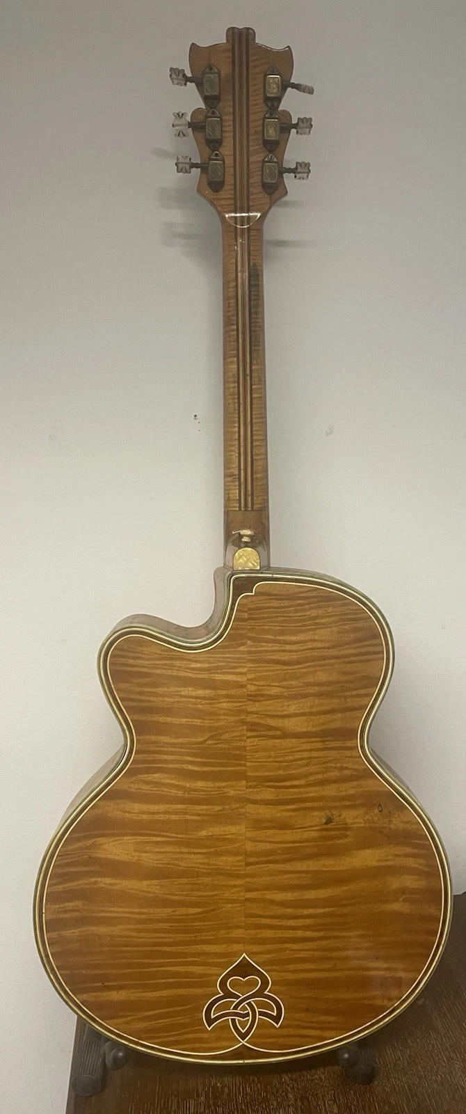 Picture 4 of 14