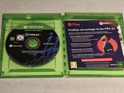 FIFA 22 XBOX ONE X S (X SERIES) - Picture 3 of 3