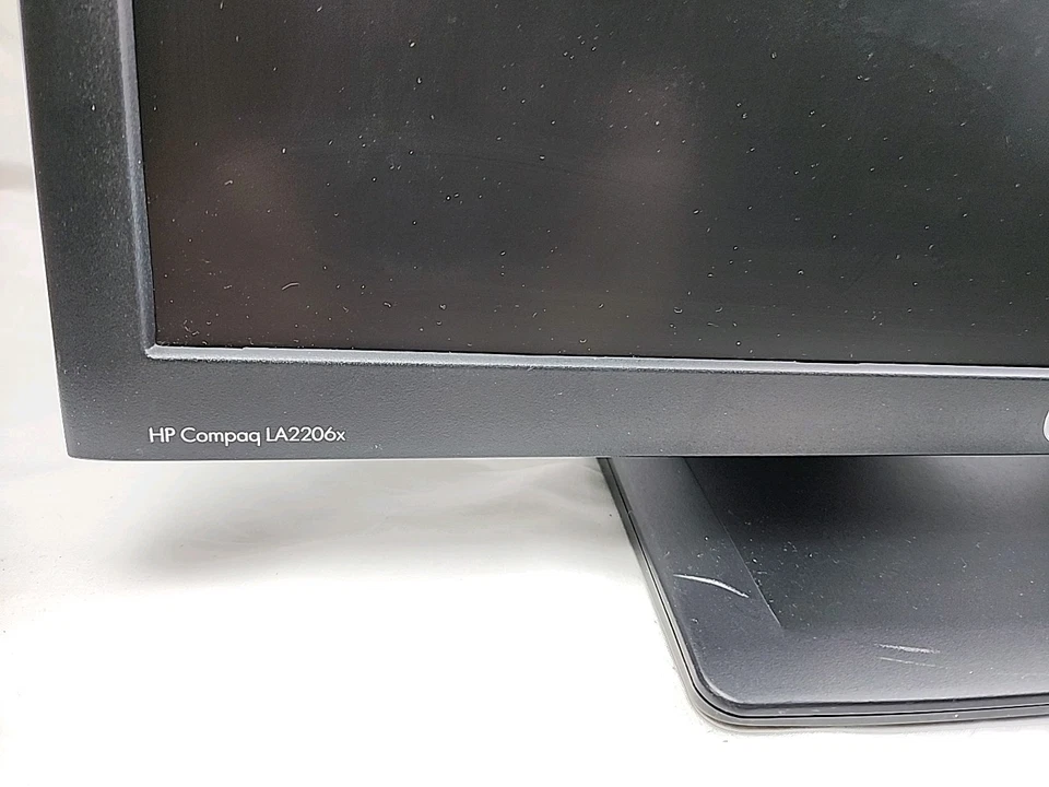 HP LA2206X Hstnd-3191-A(B) 21.5" LCD Color Monitor Black w/Stand Displayport Hp2 - Image 4 of 4