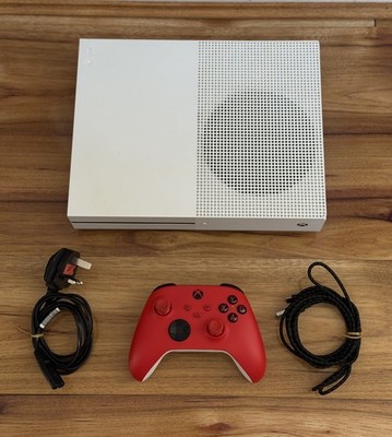 Microsoft Xbox One S Weiß Spielekonsole - Red Series Controller - SCHNELLER VERSAND 