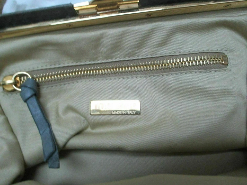 Miu Miu 皮革蝴蝶结小号中号挎包木框架手提包钱包设计师 — 第 2/4 张图片