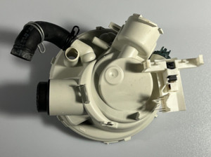 Miele G 6730 SCi  Spülmaschine  Sammeltopf Pumpensumpf 09331501 #1811-12