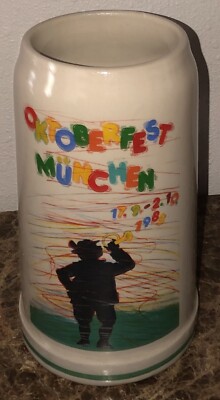 Vintage 1983 MUNICH OCTOBERFEST Beer Stein Mug (MUNCHEN OKTOBERFEST) RASTAL XL
