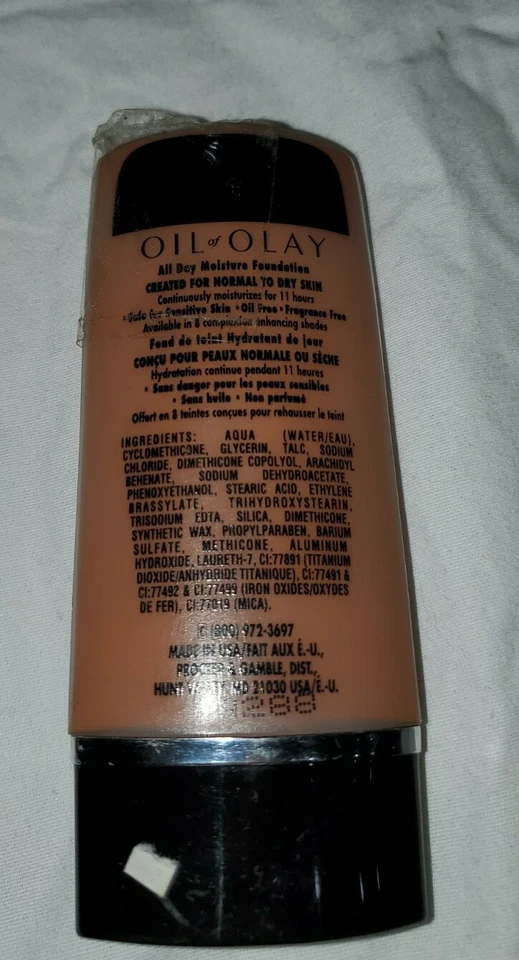 Oil of Olay All Day Moisture Hydratant Foundation 86 Deep Beige NEW - Image 2 of 2