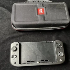 CRKD Nitro Deck Controller for Nintendo Switch - Black MODEL CK23ND And Case