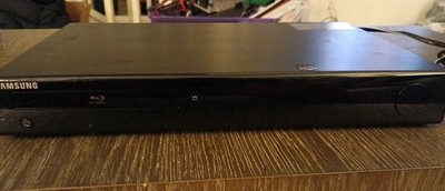 Samsung BD-P2550 Blu-Ray DVD Disc Player 1080p Full HD - NO REMOTE TESTED