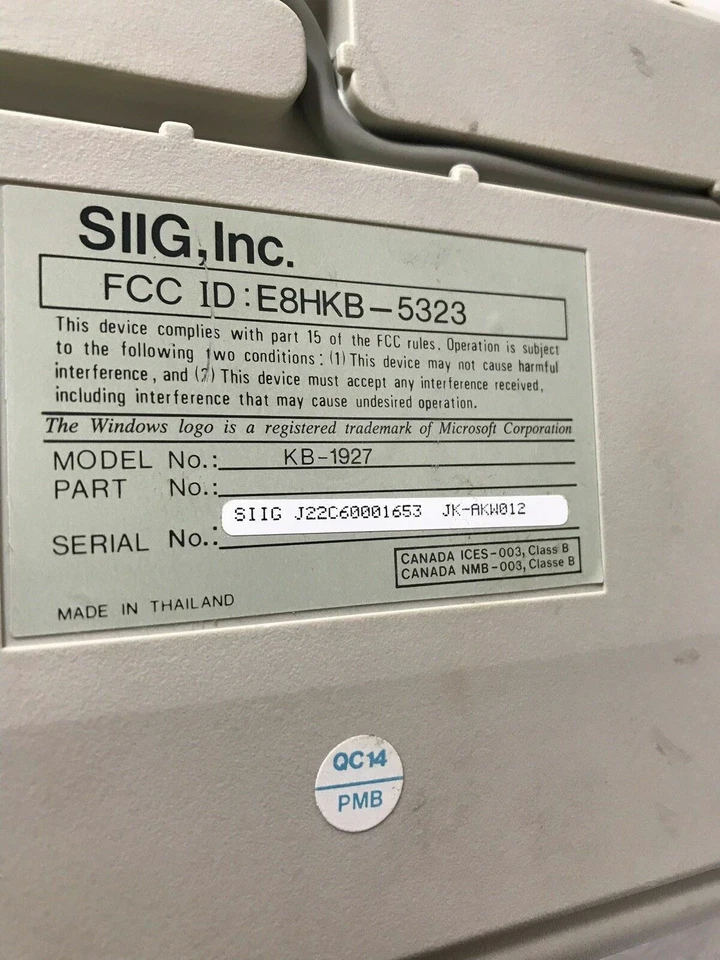 WinTouch SIIG KB-1927 Mechanical Keyboard - Image 2 of 4