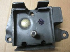77 78 79 Lincoln Continental Motor Mount 400 Engine Mount Left Side Drivers Side